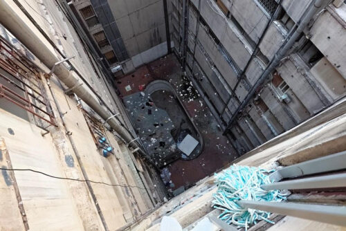 Més informació sobre l'article Avancen els buidatges de pisos al bloc Venus de La Mina, amb una de les escales que ja arriba al 50%